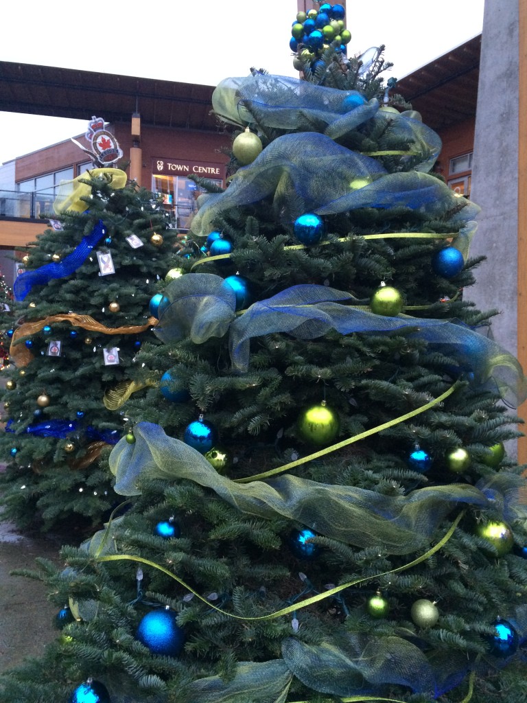 christmas tree with green and blue decorations