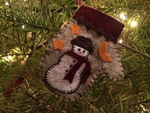 snowman mitten christmas tree decoration