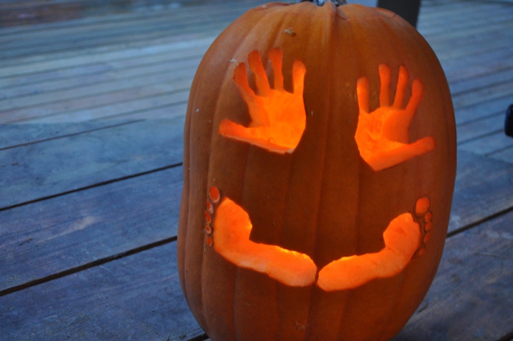 kids pumpkin carving idea