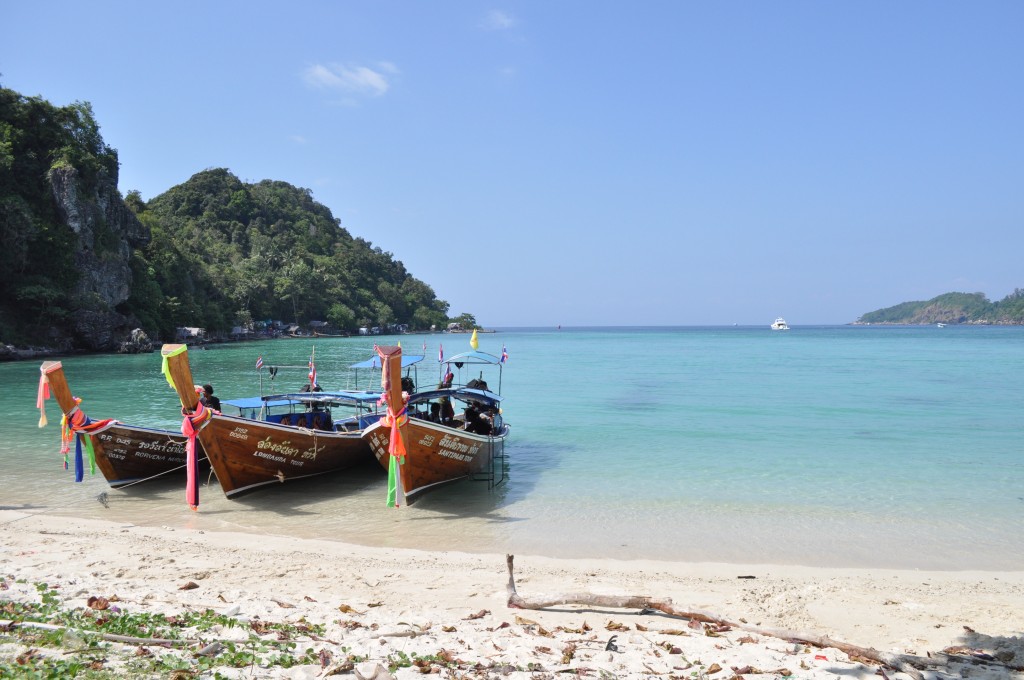 Thailand 2011 boats on beach