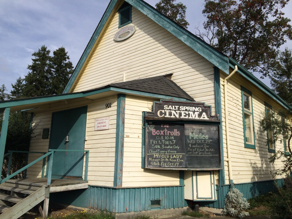Fun things to do on Salt Spring Island with kids - Fritz movie theatre