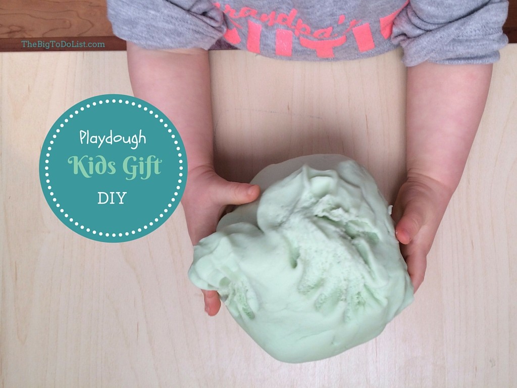 Playdough DIY kids gift