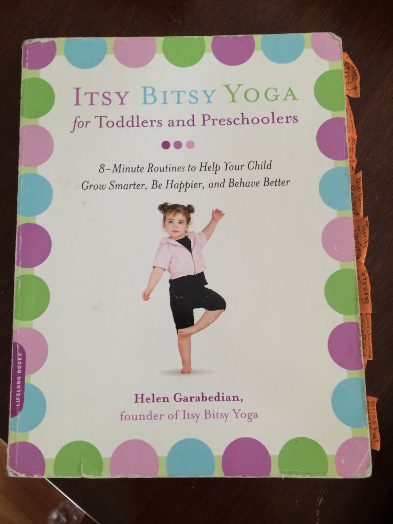 Isty Bitsy yoga for toddlers and preschoolers yoga for kids