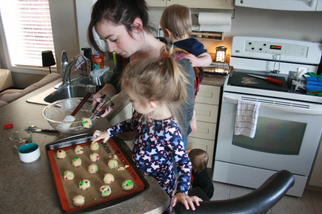 baking with kids in the kitchen