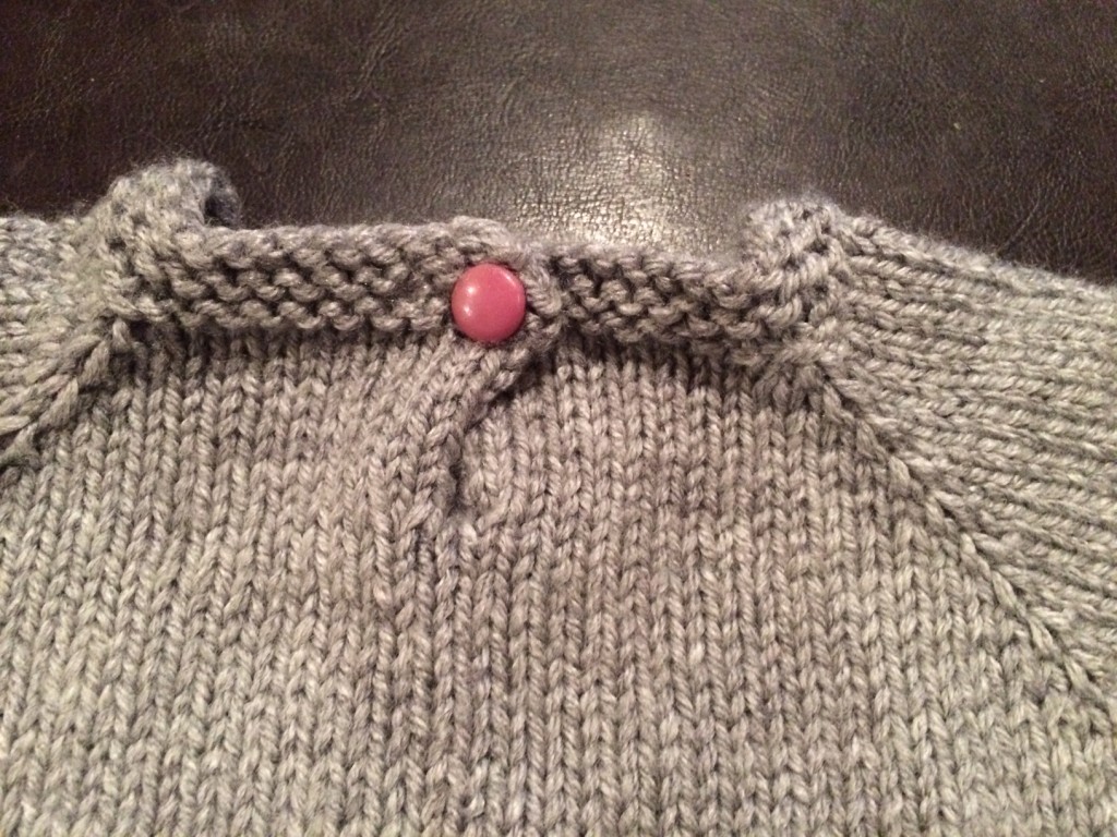 knit-dress-button