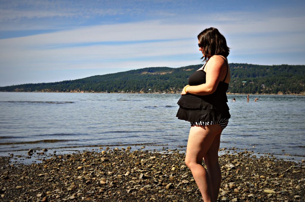 maternity photography salt spring island