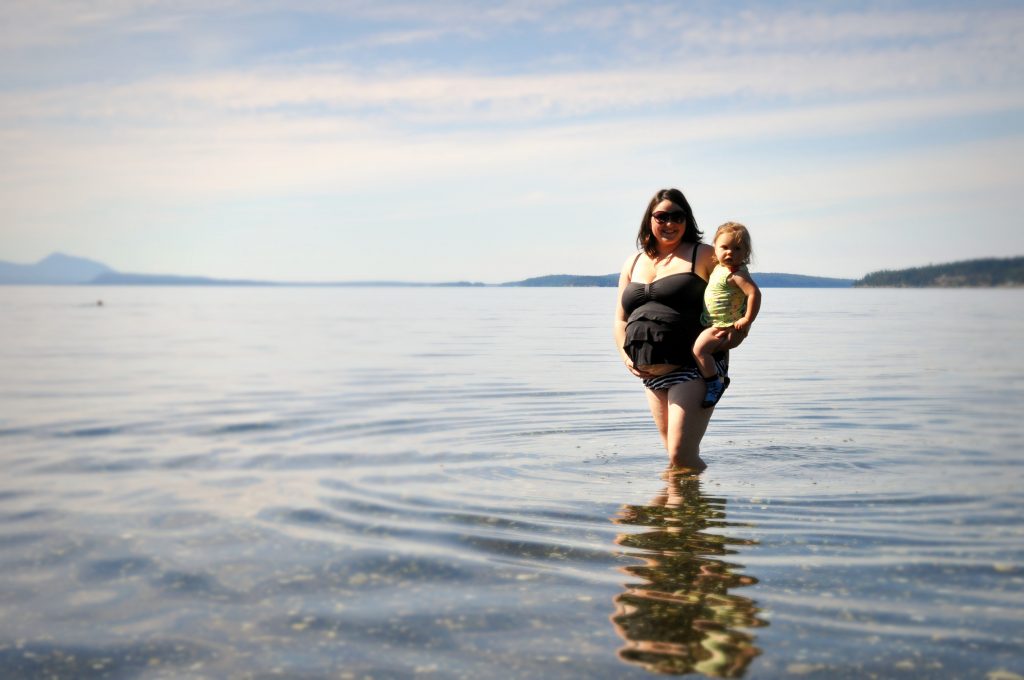 maternity photography salt spring island, bc