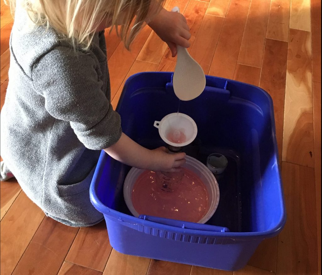 water sensory play activities