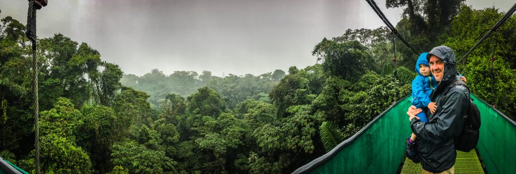 hiking in costa rica with kids